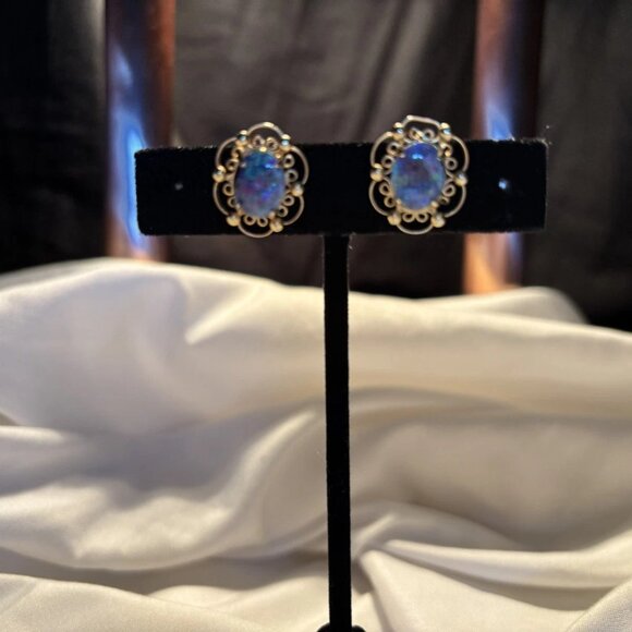 Vintage 12K Gold-Filled Filigree Opal Earrings Free Shipping - Picture 1 of 2